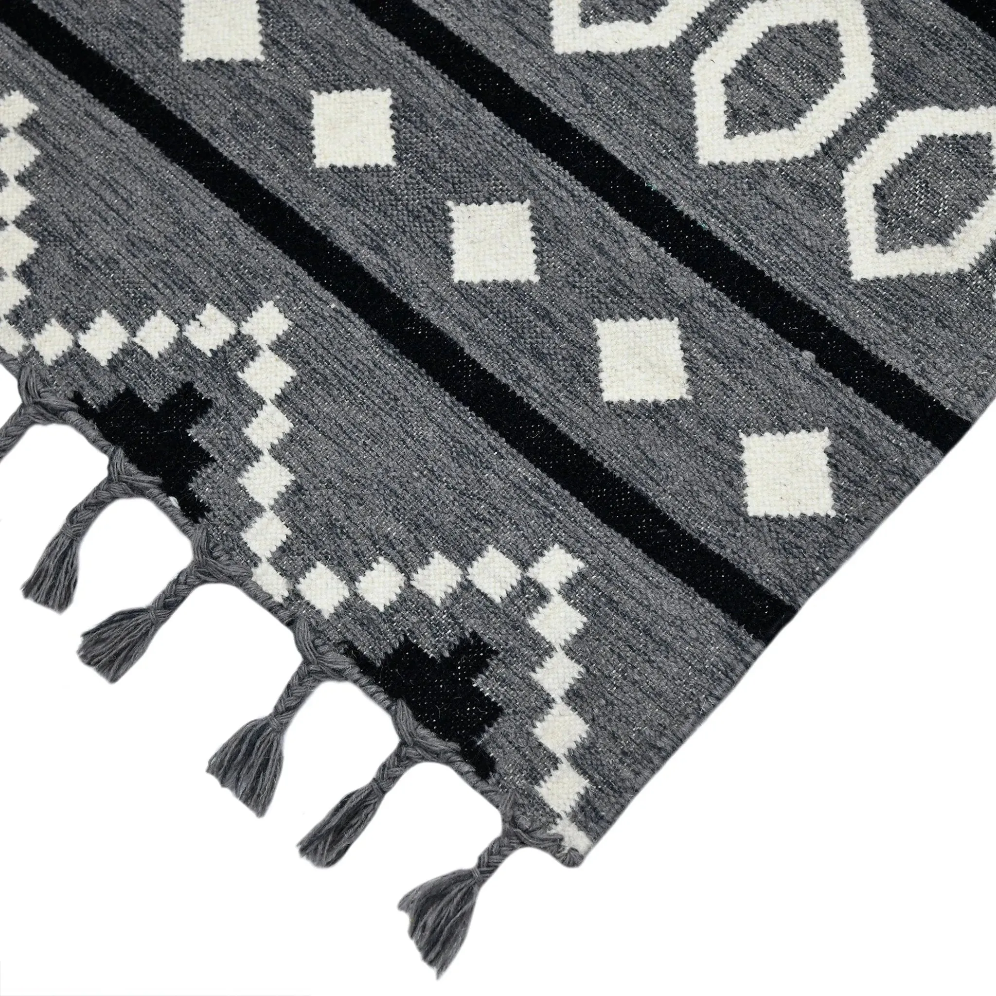 Artifacts ARI-1 Grey Rug