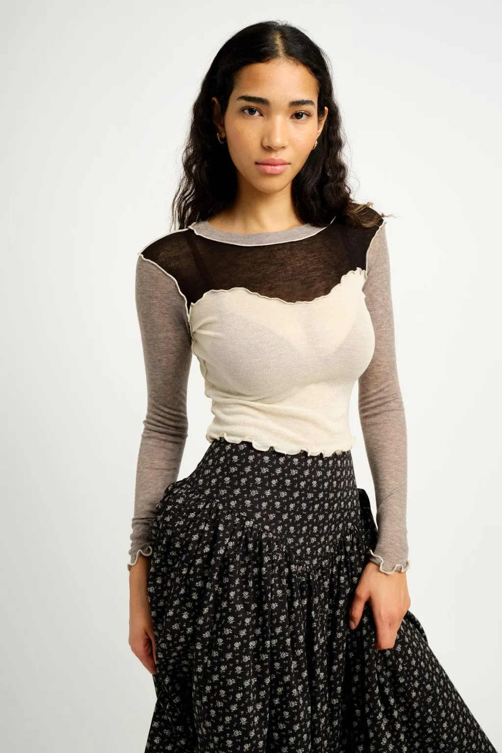 Bella Top Black & Grey