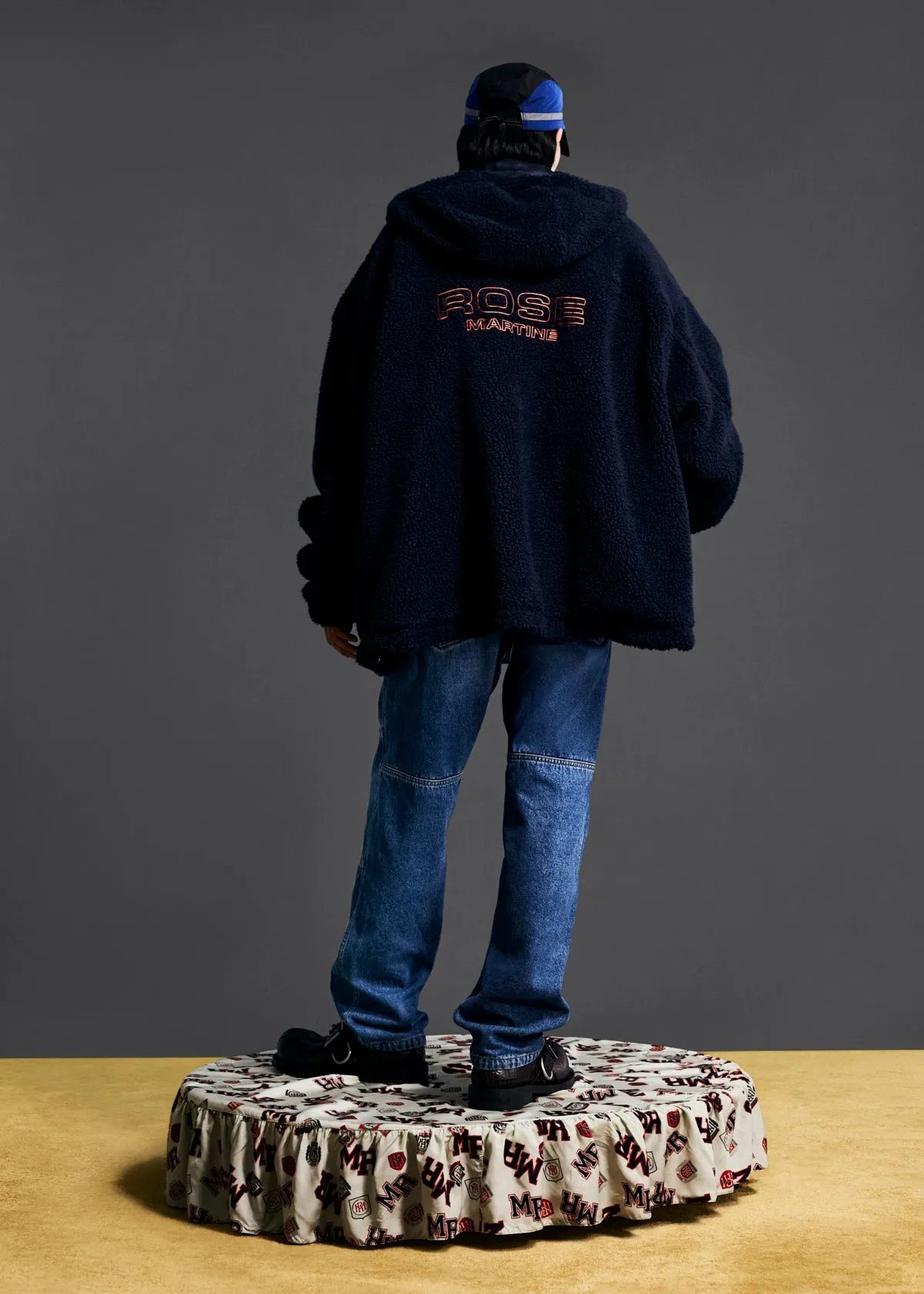 OVERSIZED FLEECE in BLUE