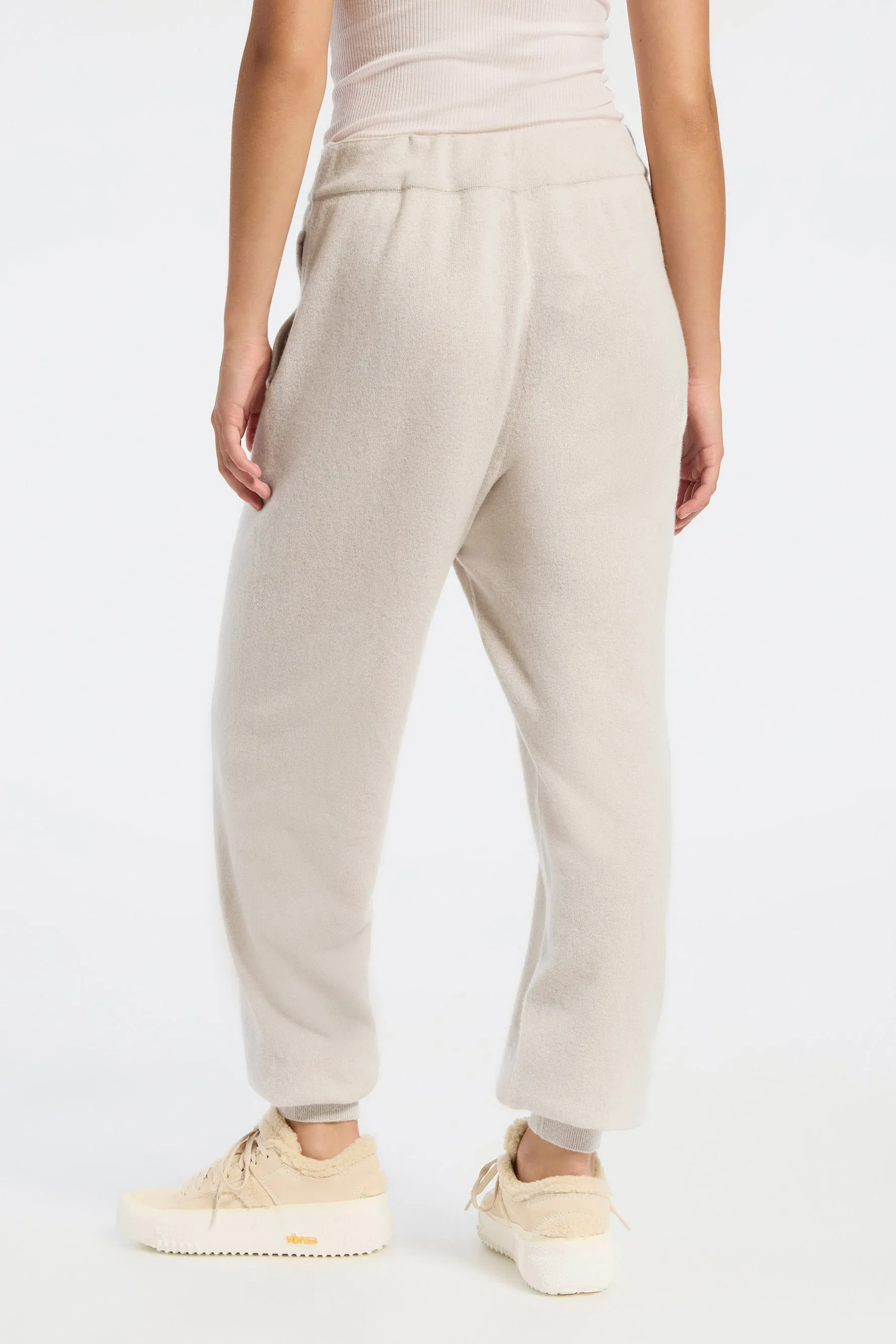 Recycled Cashmere Trackpants - Oatmeal