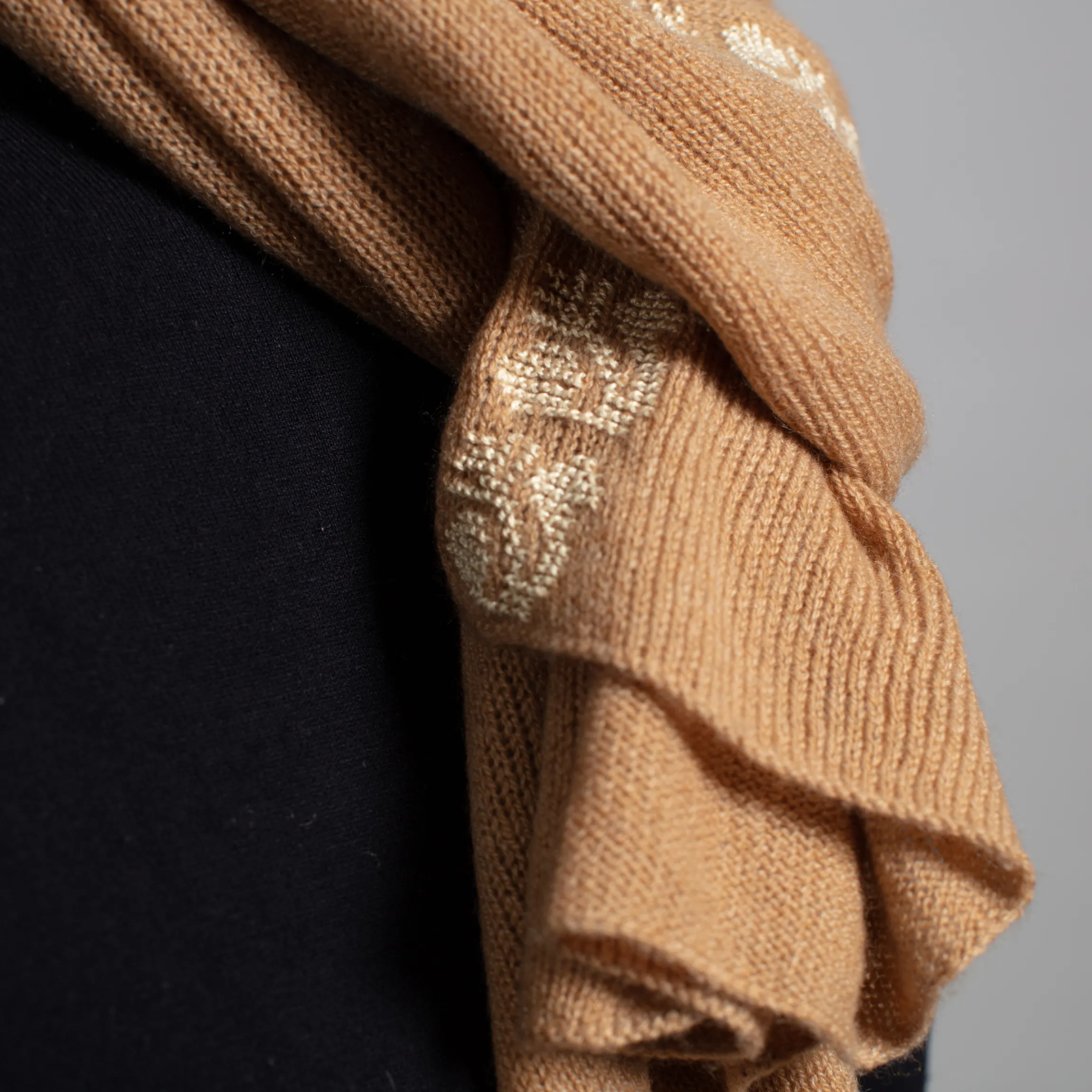 RHUM CASHMERE SCARF