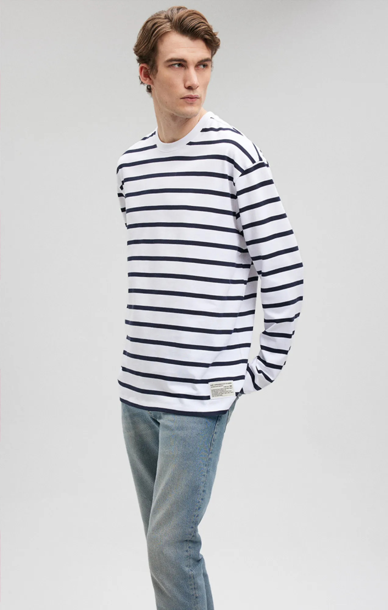 STRIPED LONG SLEEVE T-SHIRT IN NAVY BLAZER