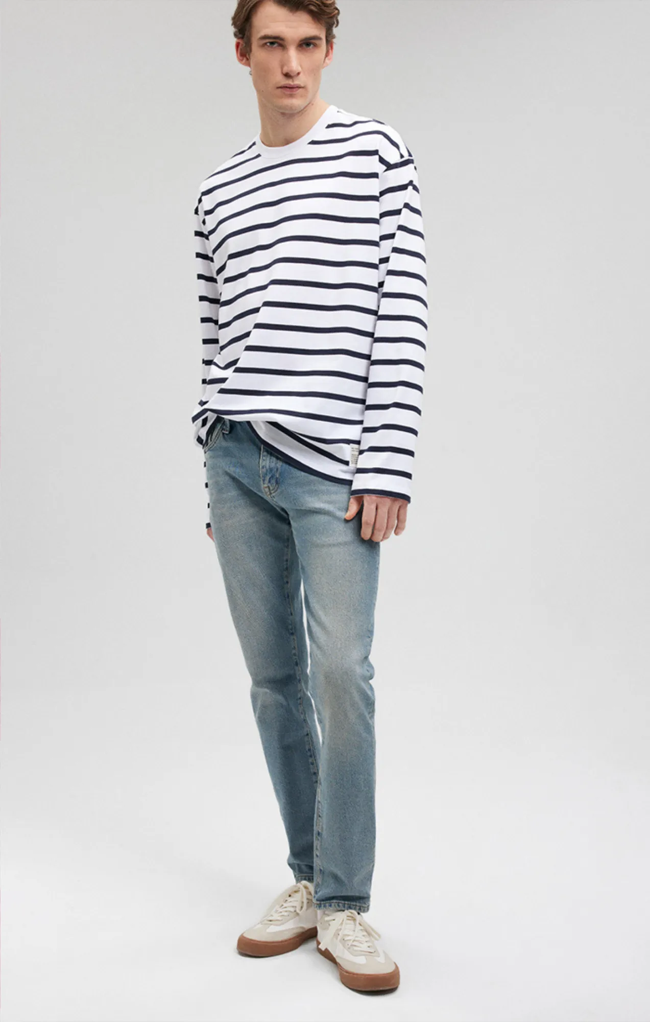 STRIPED LONG SLEEVE T-SHIRT IN NAVY BLAZER