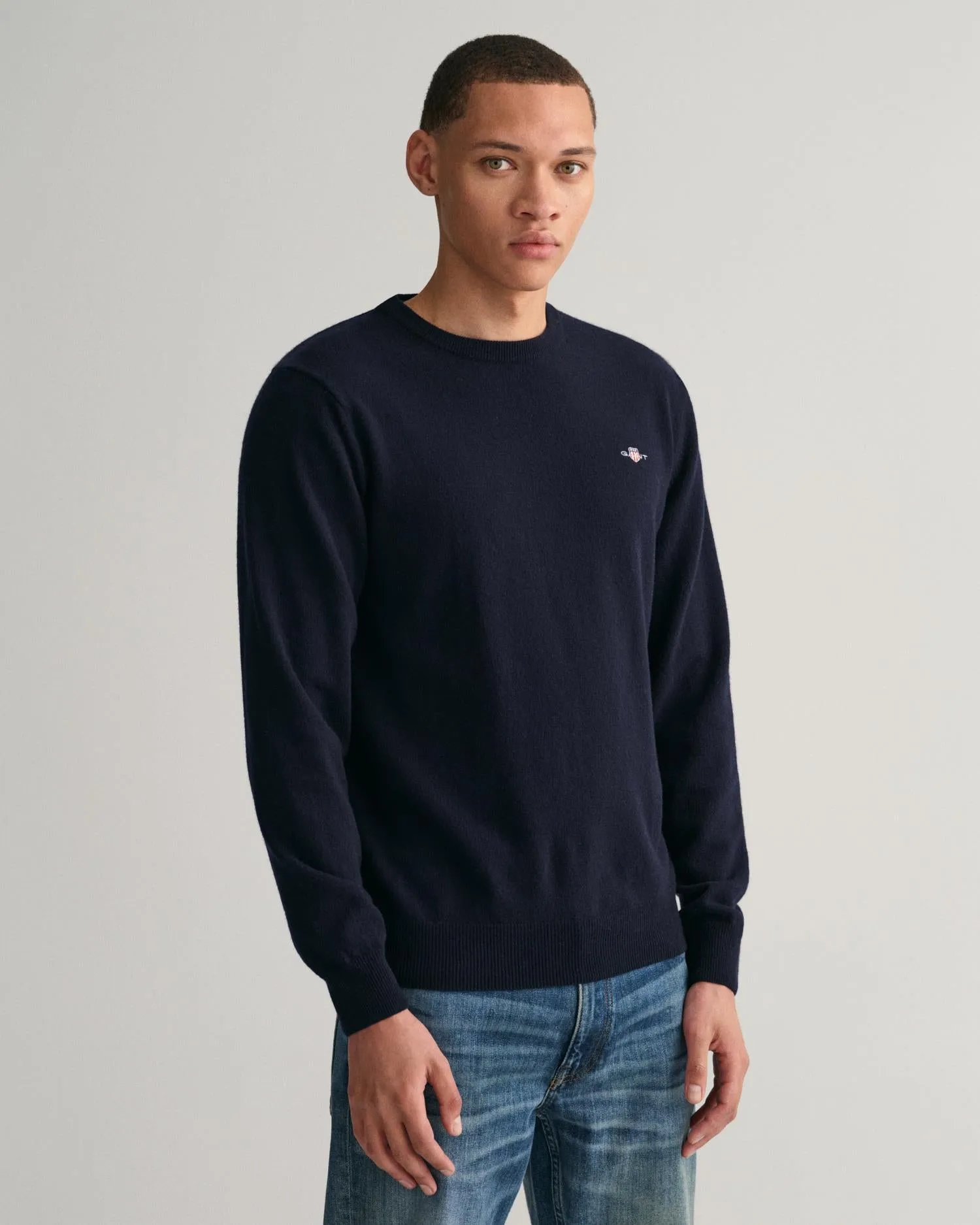 SUPERFINE LAMBSWOOL C-NECK