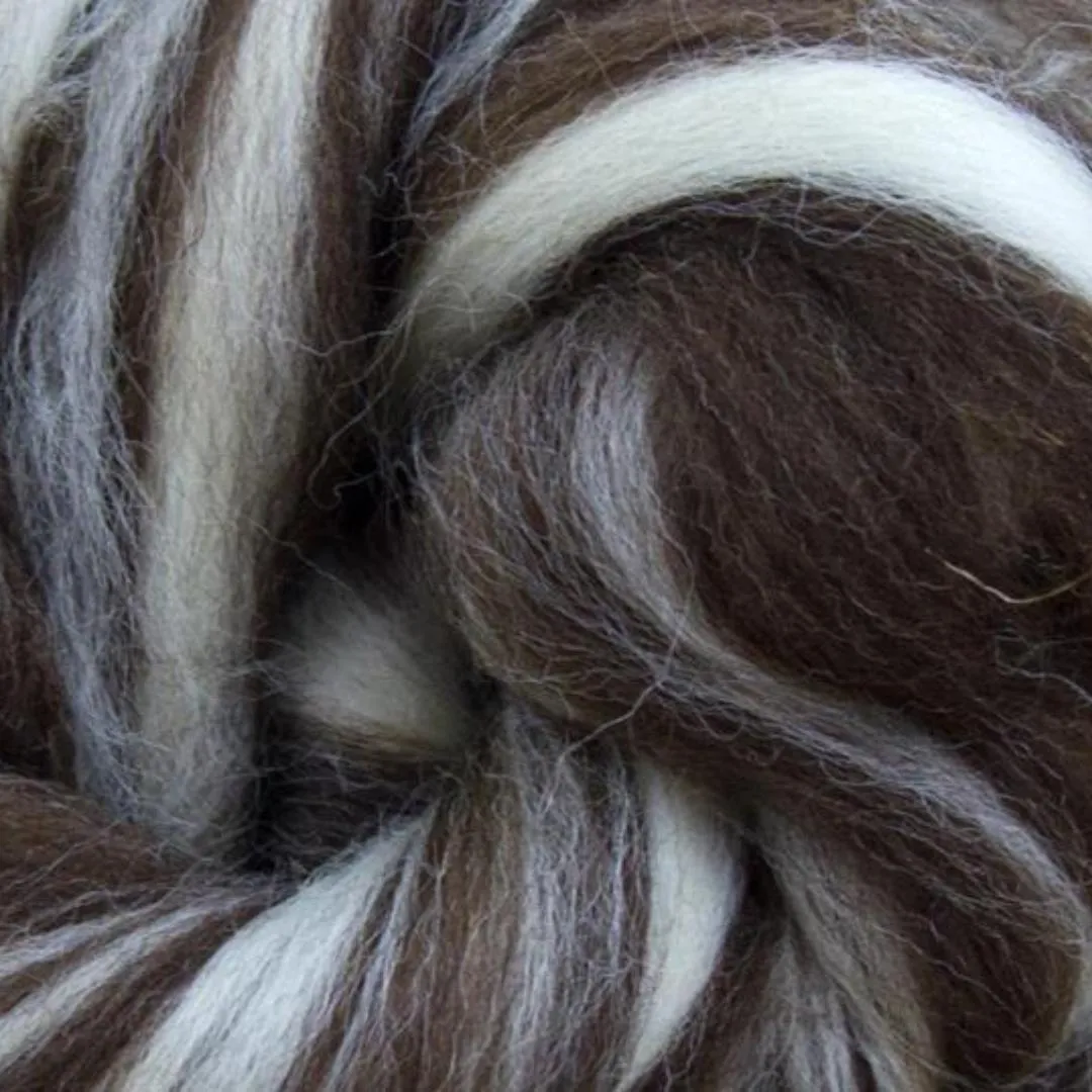 Yin Yang Natural Blend of Corriedale Wool Roving (8 Ounces) |  Cleaned and Combed Core Wool